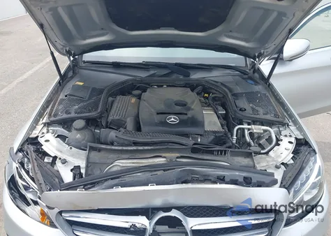 2016 Mercedes-Benz C 300 4Matic/Luxury 4Matic/Sport 4Matic из США, поврежденный, VIN 55SWF4KB4GU160102